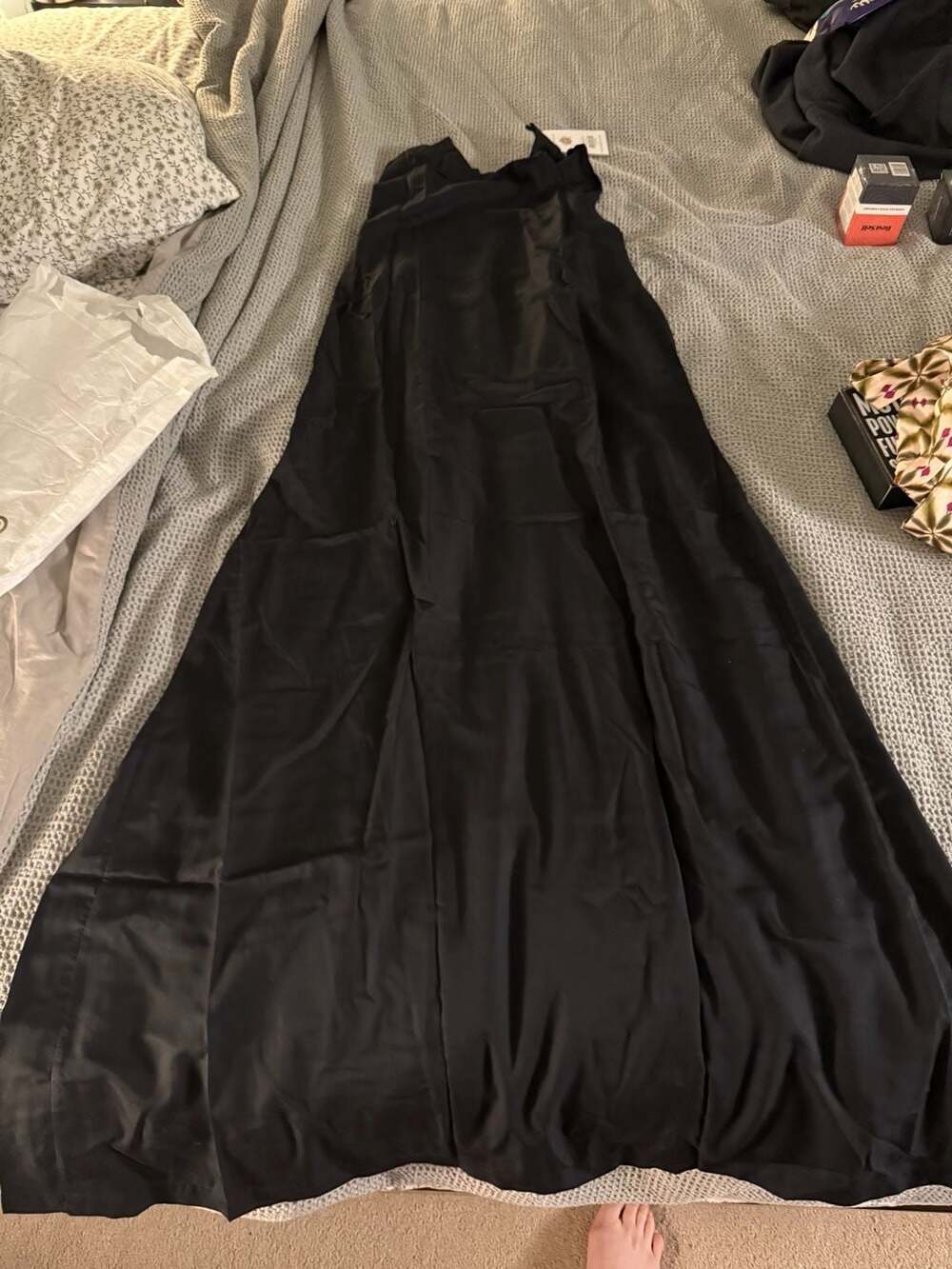 NWT Nazeerah Dress - Black - XL